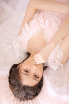 《枕边欢情》电影免费观看